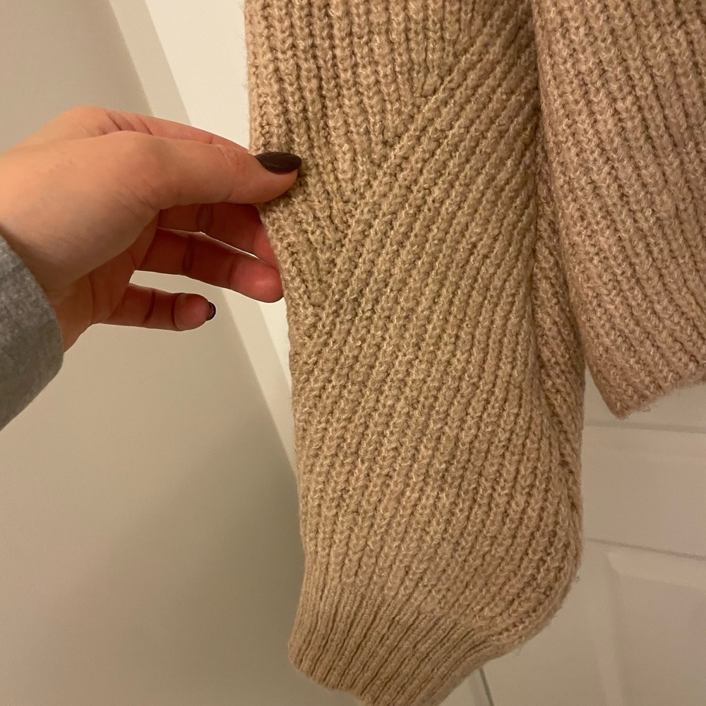 Top Shop Ribbed V-Neck Sweater - Picture 4 of 5